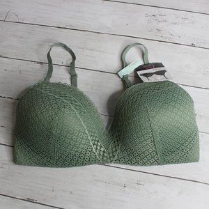 Maidenform Women's Wireless Padded T-Shirt Bra Size 36C Green Lace